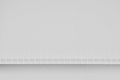 Сотовый поликарбонат «SOTALUX», «IZOPOL» 8,0 мм опал, 6000х2100/1200х2100, плотность 0.9 кг/м²